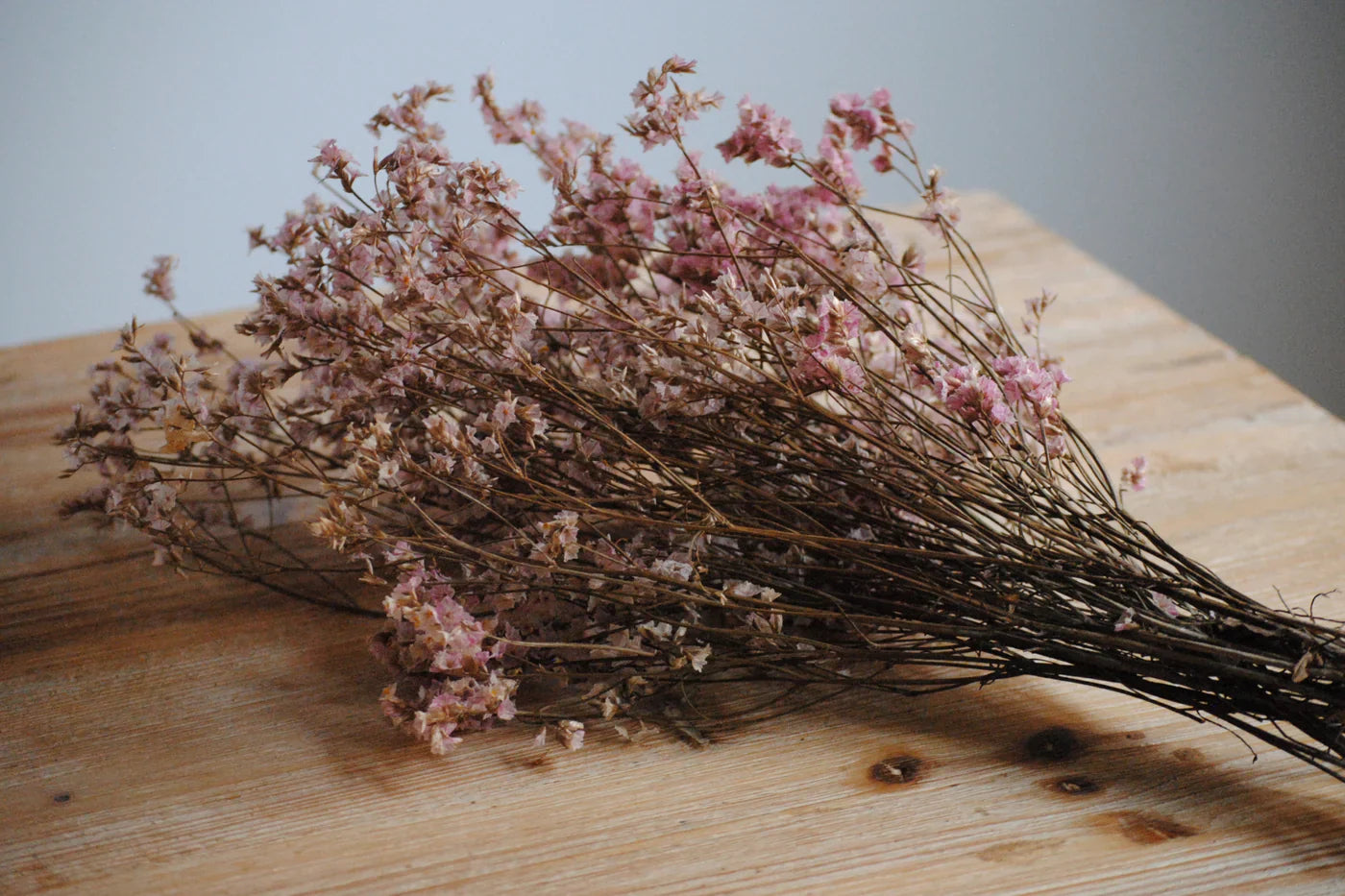 DIY: Zelf droogbloemen maken: bewaar bloemen voor jaren